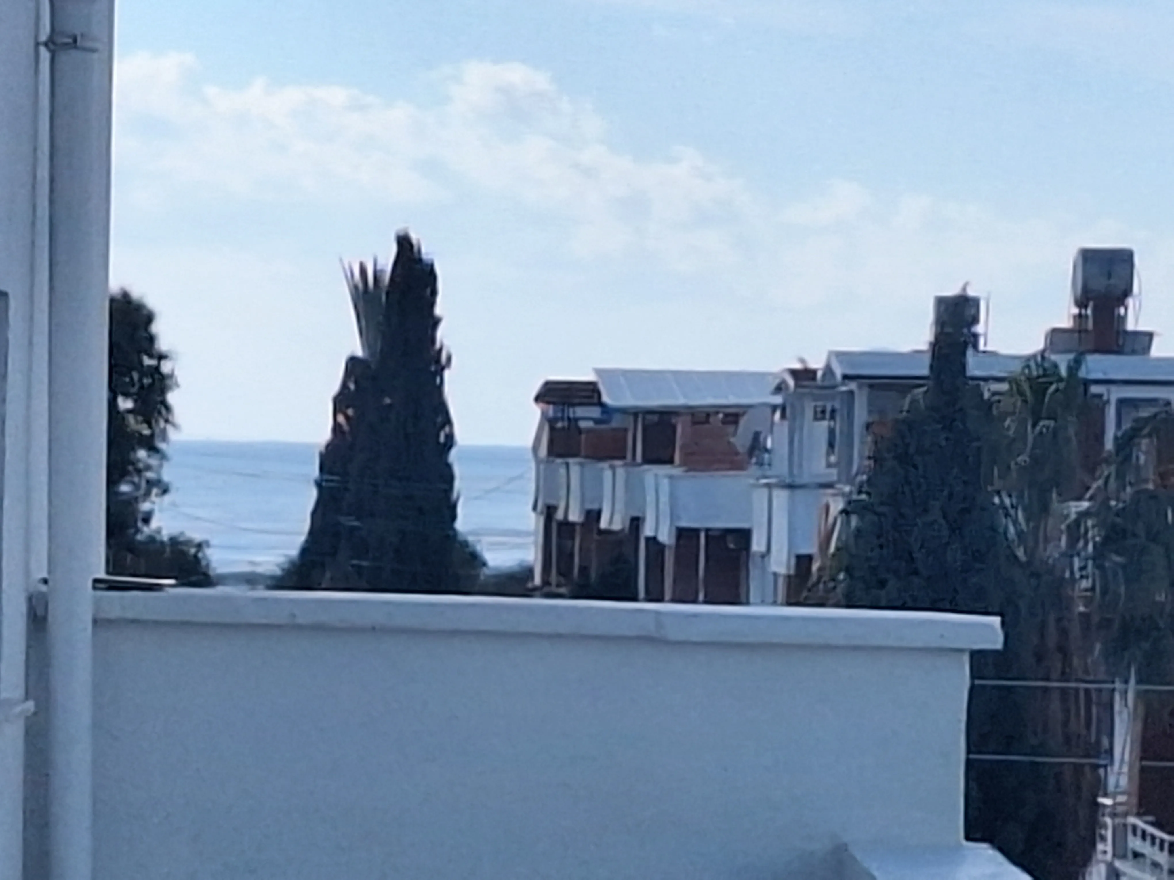 Tasucu Kummahallesi'de havuzlu sitede satilik 2+1 villa