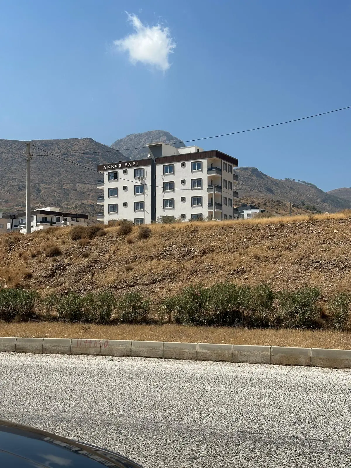 Silifke Yesilovacik mah. Mersin antalya yolunda satilik 2+1 daire