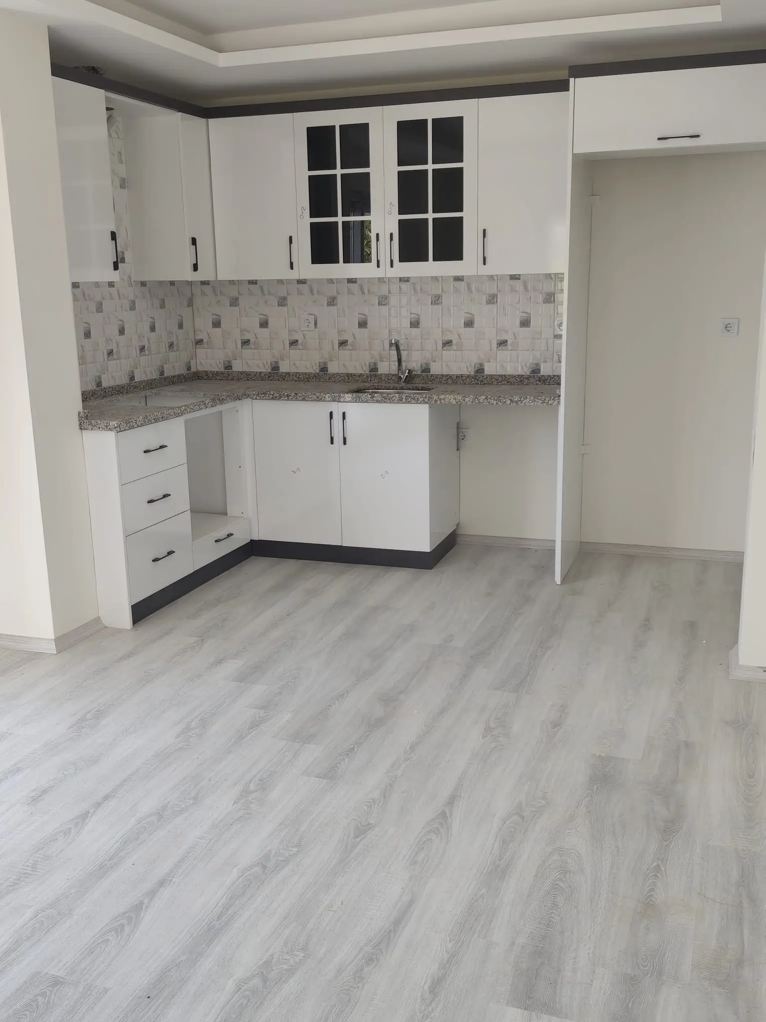 Silifke Satağzı mah. Mesire alanı civarı satılık 1+1 daire